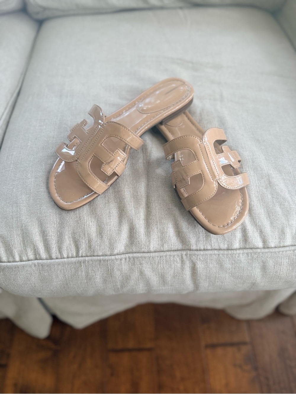 Sam Edelman Patent Bay Slide Sandals, Nude Tan, Size 10